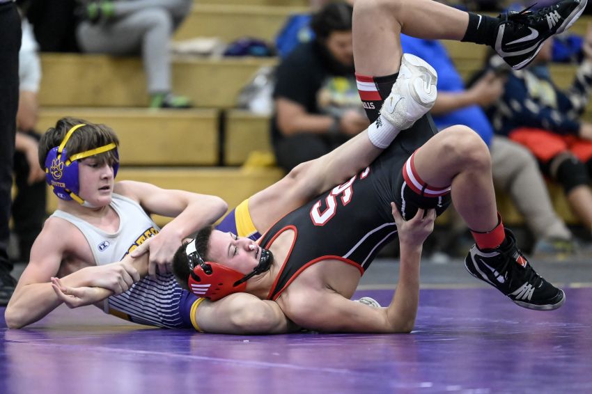 Custer wrestlers claim title at Bill Young Invitational